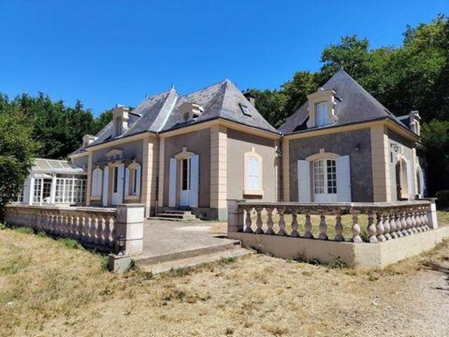 7 chambres, Cour Centre 41700 104186516