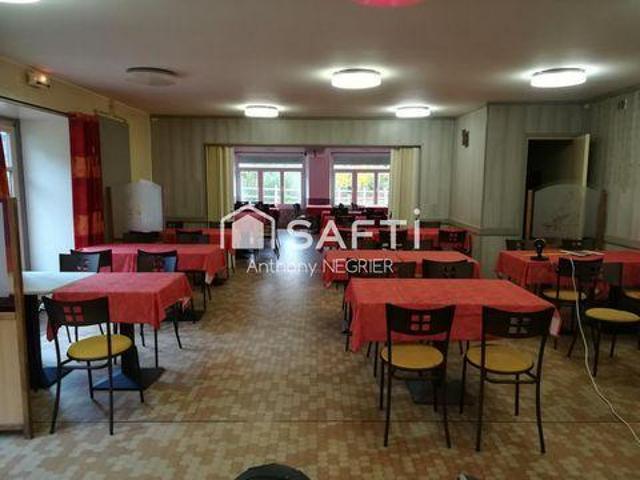 7 chambres, Domfront En Poiraie Basse 61700 LS105472001