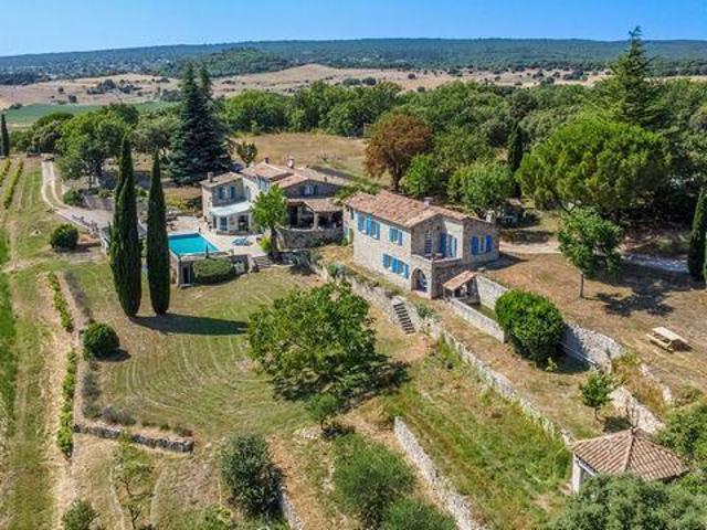 7 chambres, REILLANNE Provence 04110 101277388