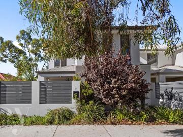 Apartment to rent in Rivervale