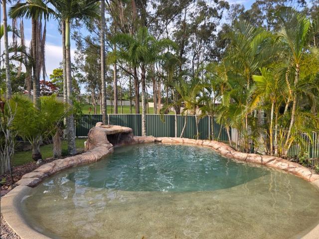 7 Cloncurry Place