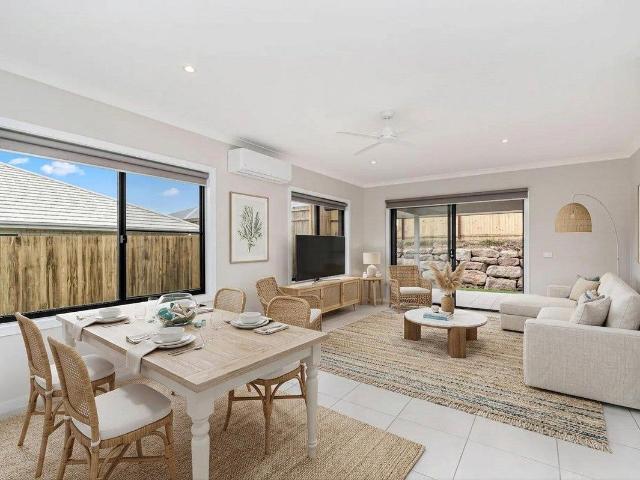 7 Cooper Circuit, NIKENBAH, QLD 4655