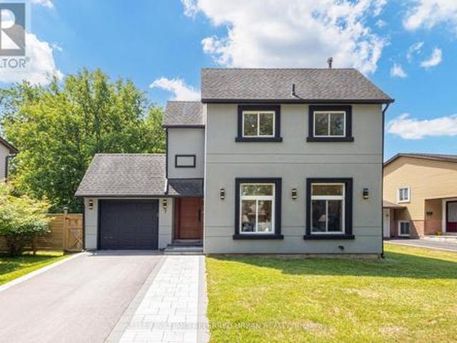 7 Cossar Drive, Aurora, ON, L4G 3N6 house for sale | Listing ID N13558 | Royal LePage