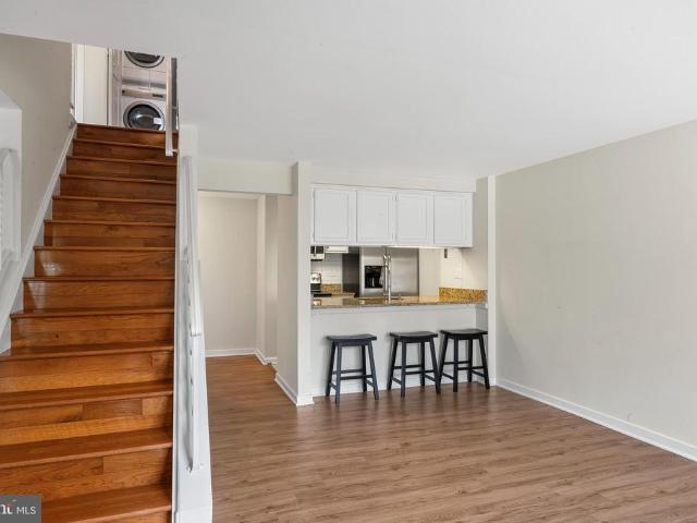 7 Copps Hill Court