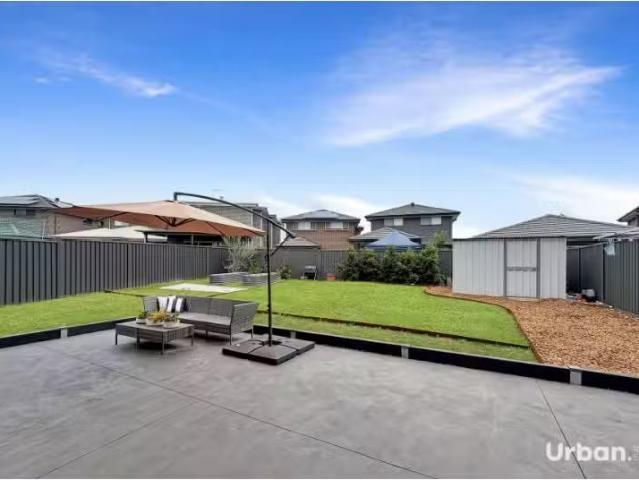 7 Coromandel Street, Marsden Park House for rent Listed by Tr.