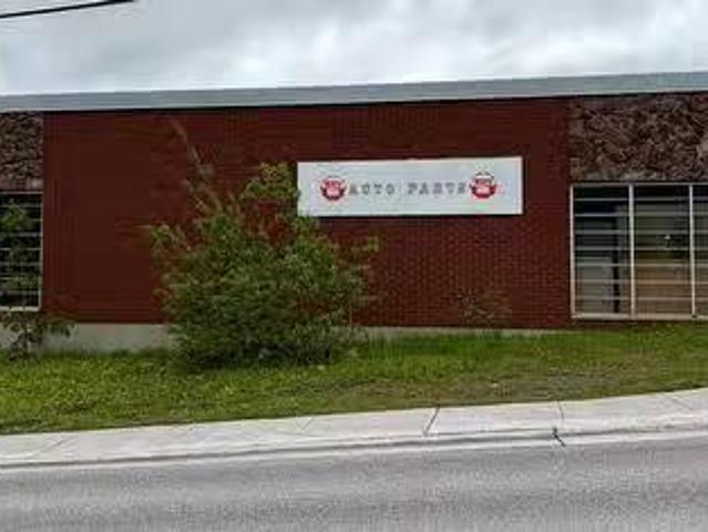 7 Country Road, Corner Brook, NL, A2H 4L4 commercial for sal.