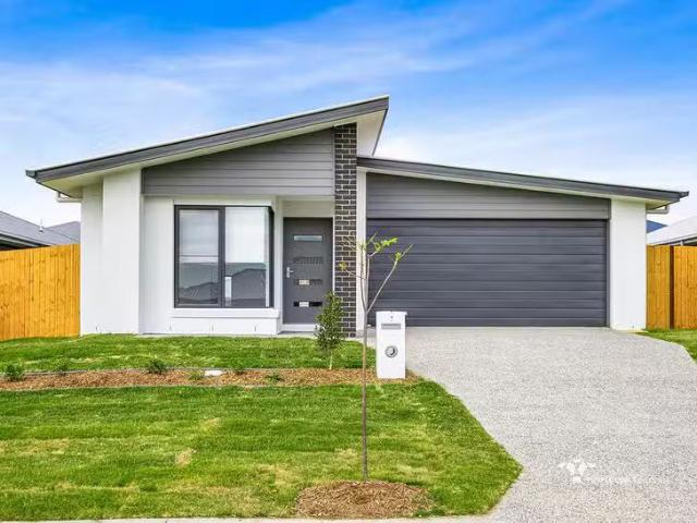 7 Darling Circuit, Plainland, QLD 4341
