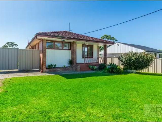 7 Davidson Street, WARILLA House for rent Listed by Amy Reid.