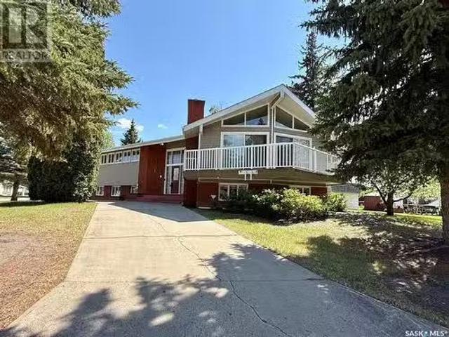7 Driftwood Crescent, Yorkton, SK, S3N 2P9 house for sale L.