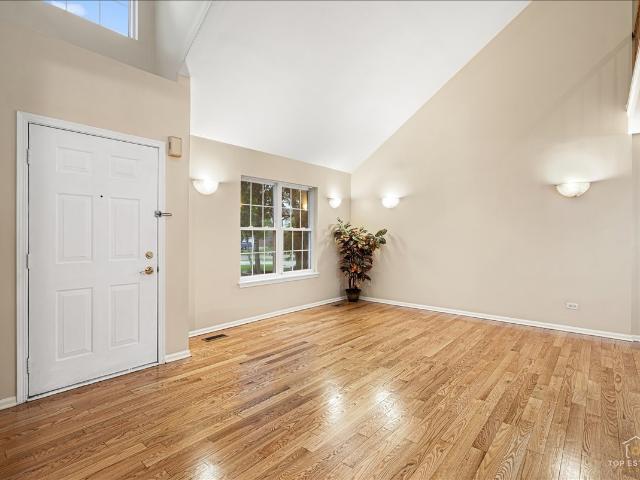 7 Eagle Court