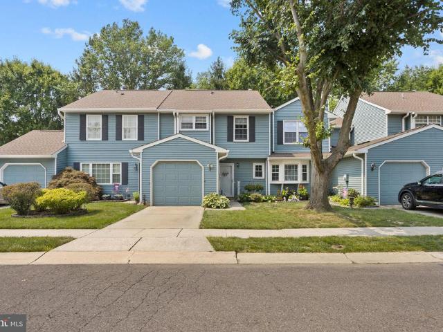 7 Fairfax Court