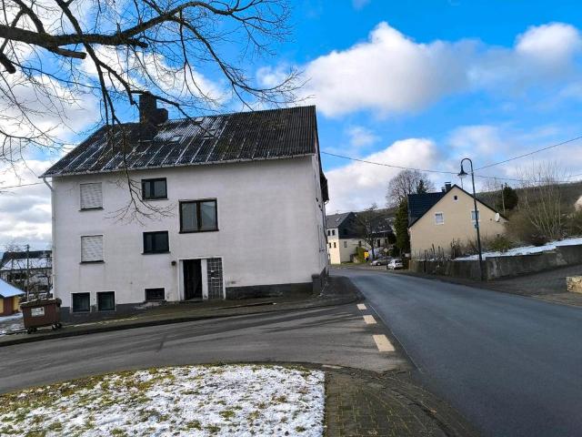 7 Familie Haus zum Verkauf
