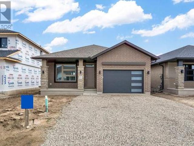 7 Finch Street, Tillsonburg, ON, N4G 0L9 house for sale | Listing ID X13572 | Royal LePage