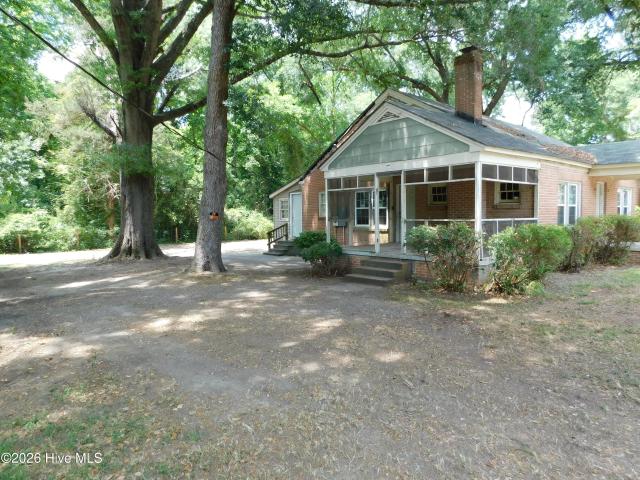 7 First Street