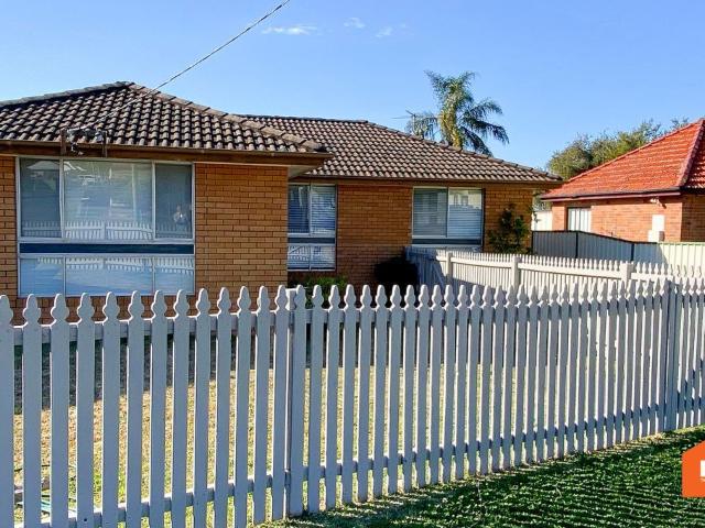 7 floraville road, belmont nsw 2280