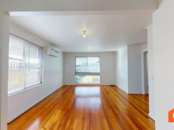 7 Floraville Road, Belmont NSW 2280