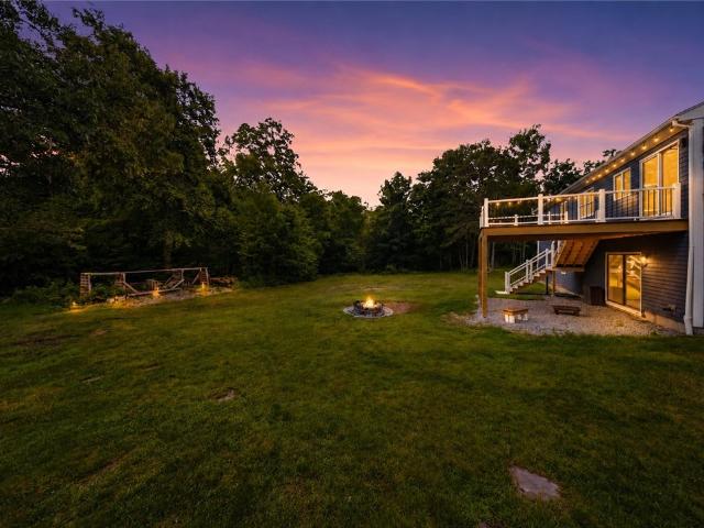 7 Fox Ridge Drive