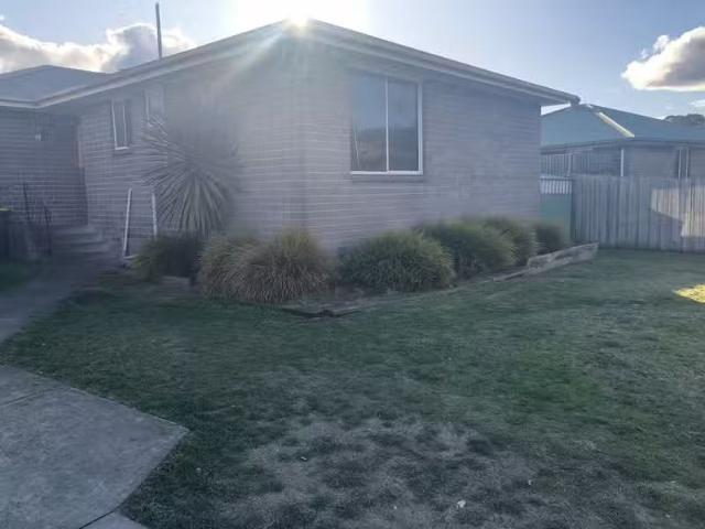 7 Guilford Crescent, GAGEBROOK, TAS 7030 House for Rent