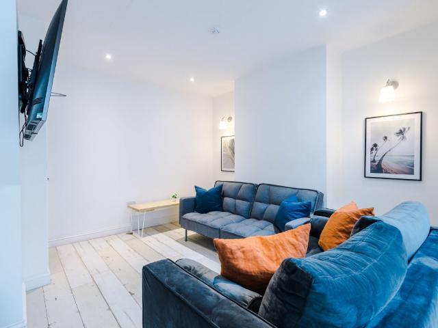 7 Gladstone Terrace, Lancaster LA1, 5 bed property to rent, £637 pppm | PrimeLocation