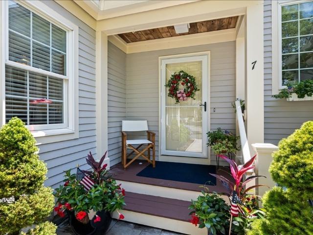 7 Gold Leaf Ln # 7