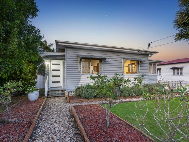 7 Greenham Street, Raceview QLD 4305 House For Rent | Domain