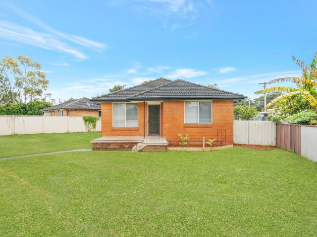7 Greta Place, Cartwright NSW 2168