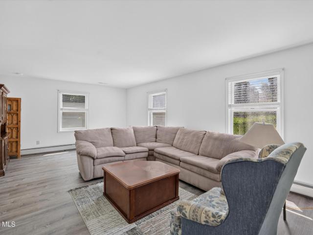 7 Huntington Parkway
