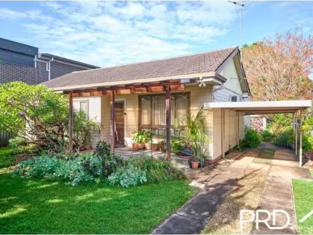 7 Harford Avenue, EAST HILLS House for rent Listed by Mary an.