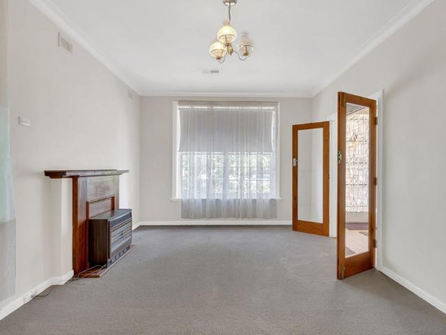 7 Hay Street, Lower Mitcham SA 5062