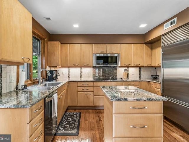 7 Haycroft Drive