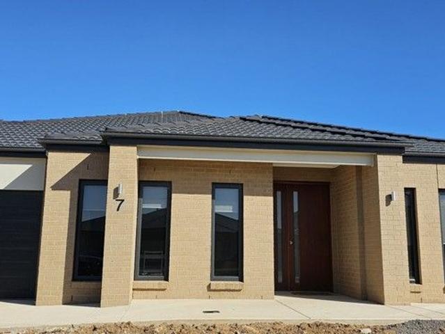 7 Heron Court, Kialla, Vic, 3631