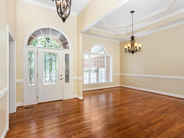 7 Heritage Way