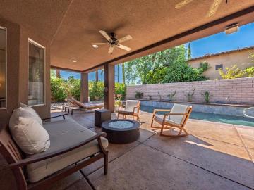 7 Hillcrest Drive