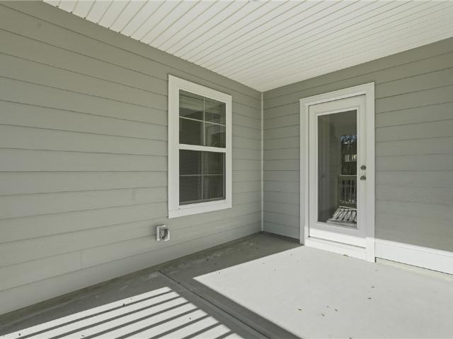 7 Iola Street
