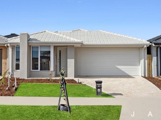 7 Ipswich Avenue, Werribee | Jas Stephens