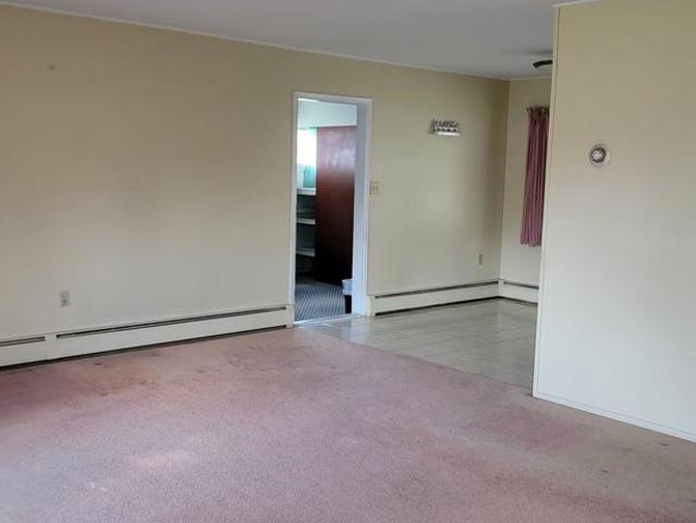 7 Junewood Drive