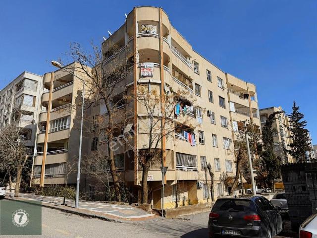 7 Kardeş Emlak'tan Yenişehir De Satılık 3+1