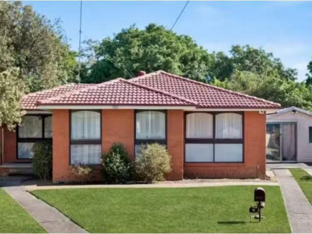 7 Kay Close, Jamisontown House for rent Listed by George Kost.