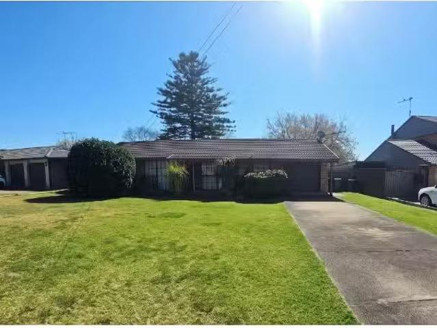 7 Keda Circuit, NORTH RICHMOND House for rent Listed by Jenni.