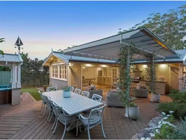 7 Kenmare Road, Green Point House for rent Listed by Anika Ho.