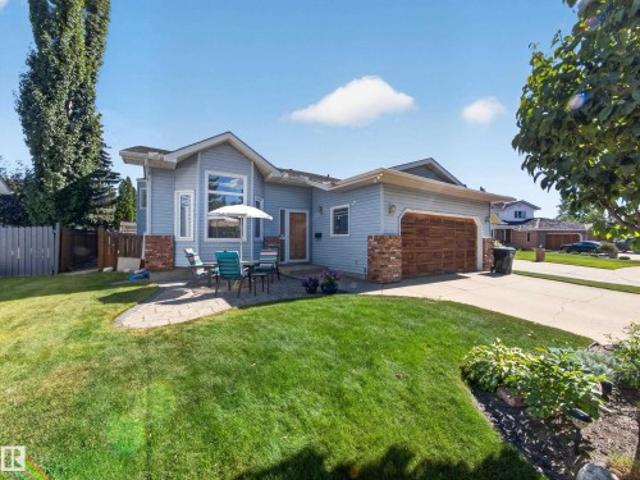 7 Kirklees Place, Sherwood Park, AB, T8A 5H2 house for sale | Listing ID E4506 | Royal LePage