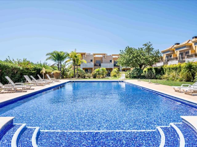 7 Km Das Praias De Albufeira V3 Com Jardim Privado E Piscina. 150m² Ferreiras