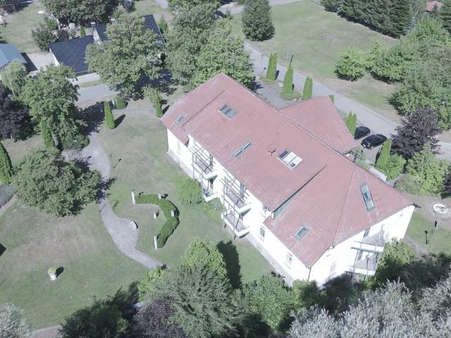 # 7 Knappenstube im Herrenhaus * komplett eingerichtet * Balkon * gr. Garten * KfZ Stellplatz