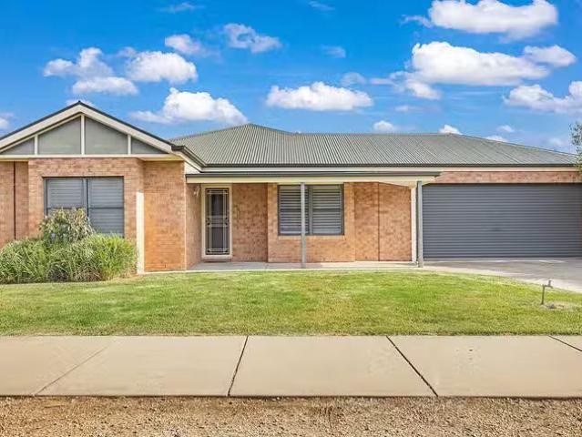7 Lynch Drive, Echuca, VIC 3564