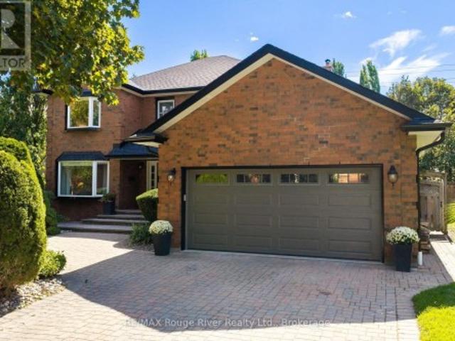 7 Lyndhurst Crescent, Whitby Williamsburg, ON, L1R 1E4 house for sale | Listing ID E13768 | Royal LePage