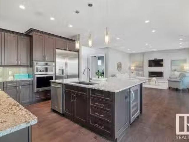 7 Lacroix Close, St. Albert, AB, T8N 4G8 house for sale Lis.