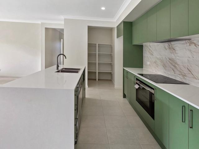 7 Landings Boulevard, Lilywood, QLD, 4513