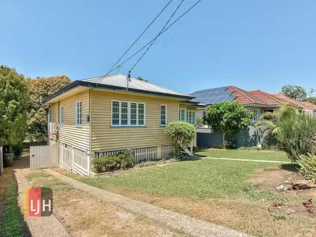 7 Pedley Street, Wavell Heights, QLD 4012