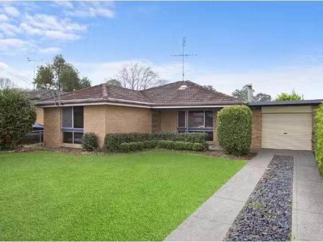 7 Potts Street, Hobartville House for rent Listed by Alison H.