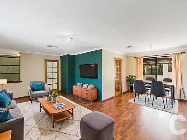 7 Povey Place, Parmelia, WA 6167